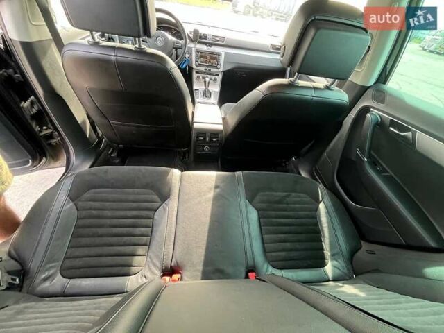 Чорний Фольксваген Пассат, об'ємом двигуна 1.97 л та пробігом 294 тис. км за 13000 $, фото 36 на Automoto.ua