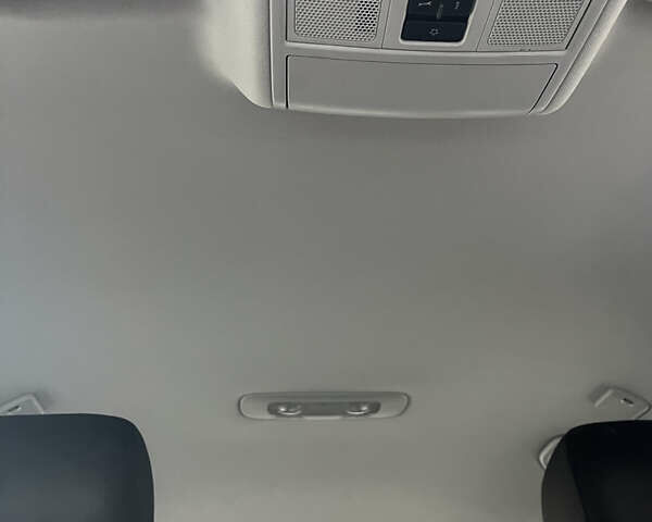 Черный Фольксваген Пассат, объемом двигателя 1.6 л и пробегом 279 тыс. км за 8500 $, фото 20 на Automoto.ua