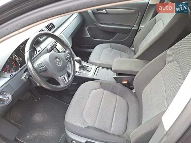 Черный Фольксваген Пассат, объемом двигателя 1.8 л и пробегом 191 тыс. км за 10950 $, фото 16 на Automoto.ua