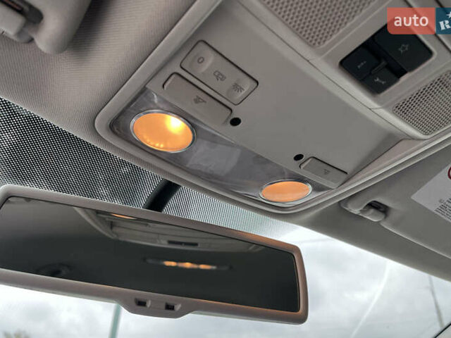 Черный Фольксваген Пассат, объемом двигателя 1.97 л и пробегом 250 тыс. км за 10000 $, фото 15 на Automoto.ua