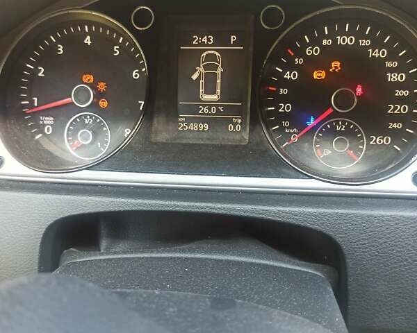 Черный Фольксваген Пассат, объемом двигателя 1.39 л и пробегом 252 тыс. км за 6300 $, фото 6 на Automoto.ua
