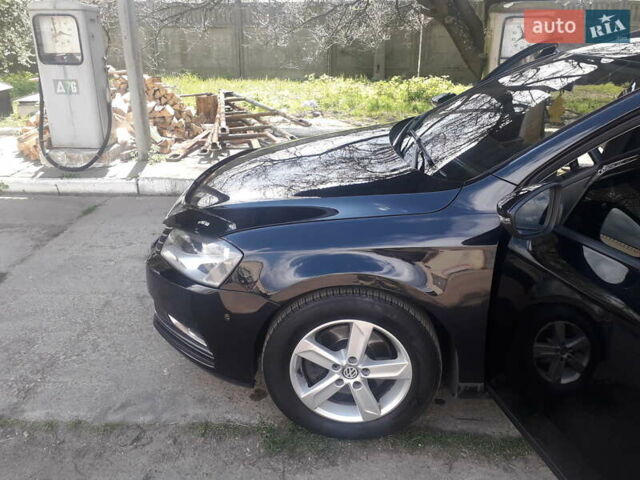 Чорний Фольксваген Пассат, об'ємом двигуна 2 л та пробігом 276 тис. км за 11300 $, фото 10 на Automoto.ua