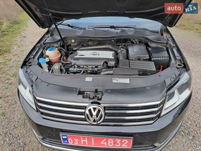 Черный Фольксваген Пассат, объемом двигателя 1.8 л и пробегом 191 тыс. км за 11300 $, фото 15 на Automoto.ua