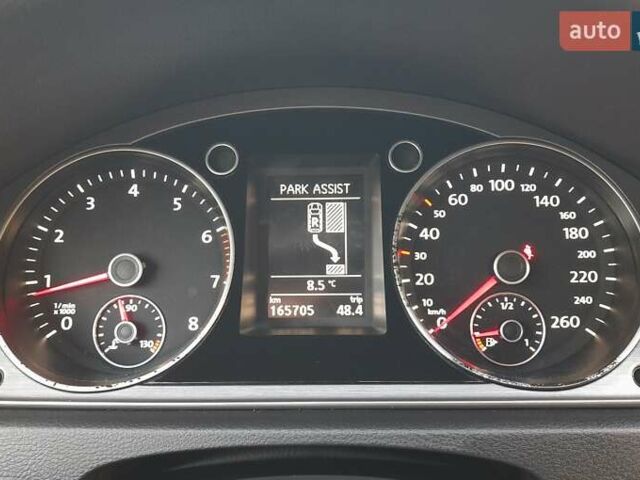 Черный Фольксваген Пассат, объемом двигателя 1.8 л и пробегом 165 тыс. км за 10799 $, фото 71 на Automoto.ua