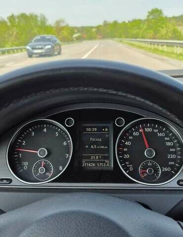 Черный Фольксваген Пассат, объемом двигателя 1.8 л и пробегом 271 тыс. км за 8000 $, фото 9 на Automoto.ua