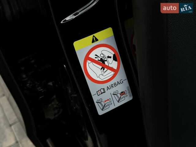 Чорний Фольксваген Пассат, об'ємом двигуна 2 л та пробігом 231 тис. км за 12500 $, фото 39 на Automoto.ua