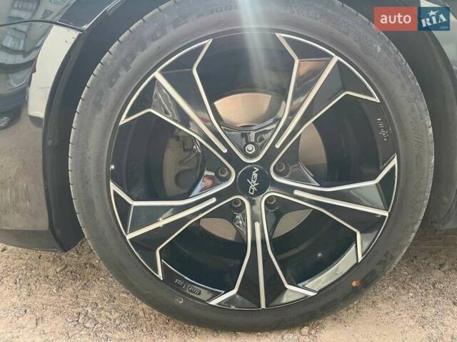 Чорний Фольксваген Пассат, об'ємом двигуна 1.97 л та пробігом 294 тис. км за 13000 $, фото 15 на Automoto.ua