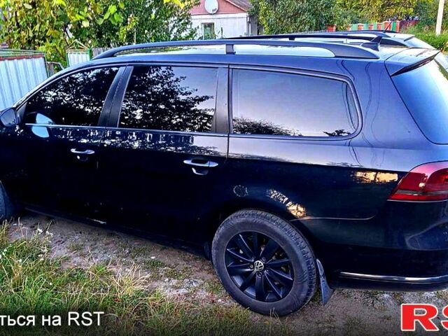 Чорний Фольксваген Пассат, об'ємом двигуна 2 л та пробігом 333 тис. км за 10700 $, фото 1 на Automoto.ua