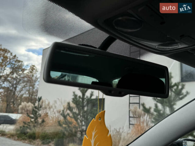 Чорний Фольксваген Пассат, об'ємом двигуна 2 л та пробігом 231 тис. км за 12500 $, фото 67 на Automoto.ua