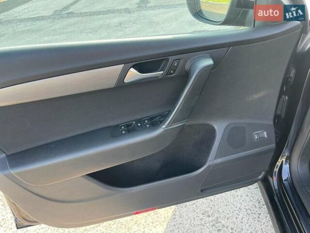 Черный Фольксваген Пассат, объемом двигателя 0 л и пробегом 197 тыс. км за 10700 $, фото 14 на Automoto.ua