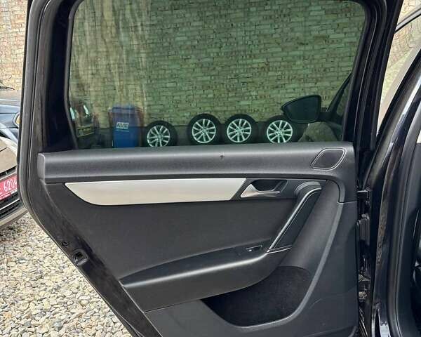 Черный Фольксваген Пассат, объемом двигателя 2 л и пробегом 298 тыс. км за 10299 $, фото 11 на Automoto.ua