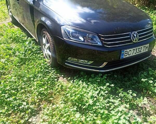 Черный Фольксваген Пассат, объемом двигателя 1.39 л и пробегом 252 тыс. км за 6300 $, фото 4 на Automoto.ua