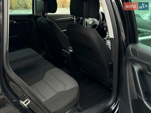 Чорний Фольксваген Пассат, об'ємом двигуна 2 л та пробігом 231 тис. км за 12500 $, фото 28 на Automoto.ua