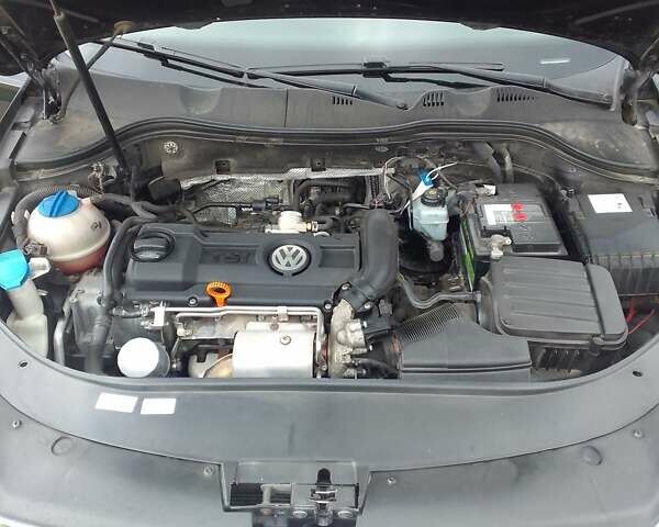 Черный Фольксваген Пассат, объемом двигателя 1.4 л и пробегом 254 тыс. км за 8600 $, фото 11 на Automoto.ua