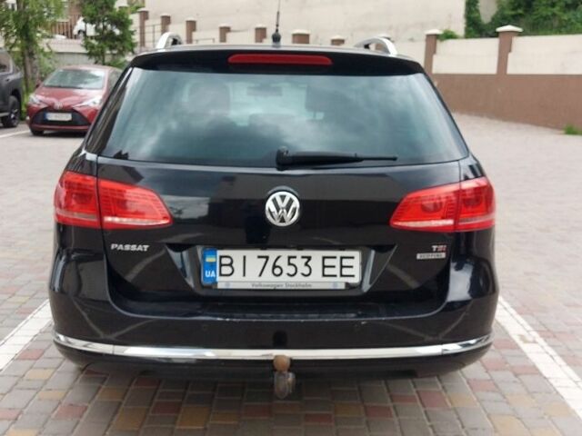Черный Фольксваген Пассат, объемом двигателя 1.4 л и пробегом 243 тыс. км за 9000 $, фото 2 на Automoto.ua