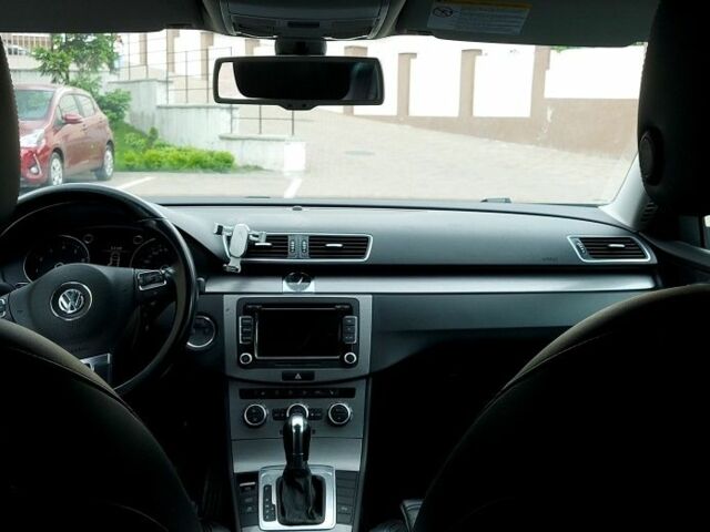 Черный Фольксваген Пассат, объемом двигателя 1.4 л и пробегом 243 тыс. км за 9000 $, фото 12 на Automoto.ua