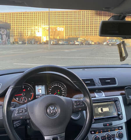 Черный Фольксваген Пассат, объемом двигателя 2 л и пробегом 213 тыс. км за 13500 $, фото 11 на Automoto.ua