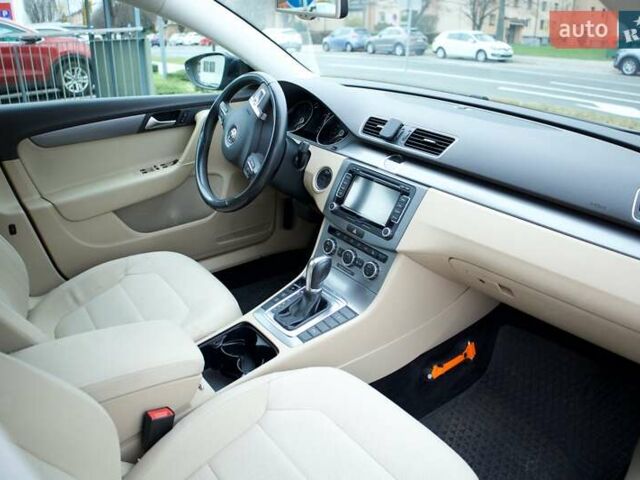 Черный Фольксваген Пассат, объемом двигателя 2 л и пробегом 180 тыс. км за 8687 $, фото 8 на Automoto.ua