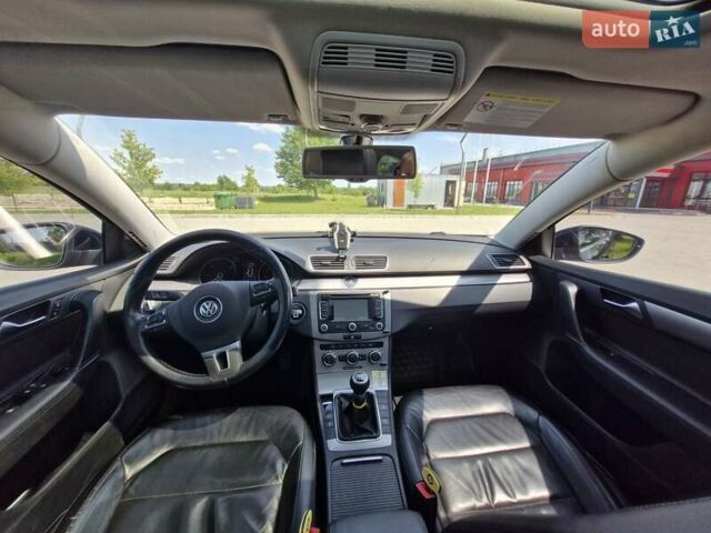 Черный Фольксваген Пассат, объемом двигателя 1.6 л и пробегом 295 тыс. км за 10299 $, фото 23 на Automoto.ua