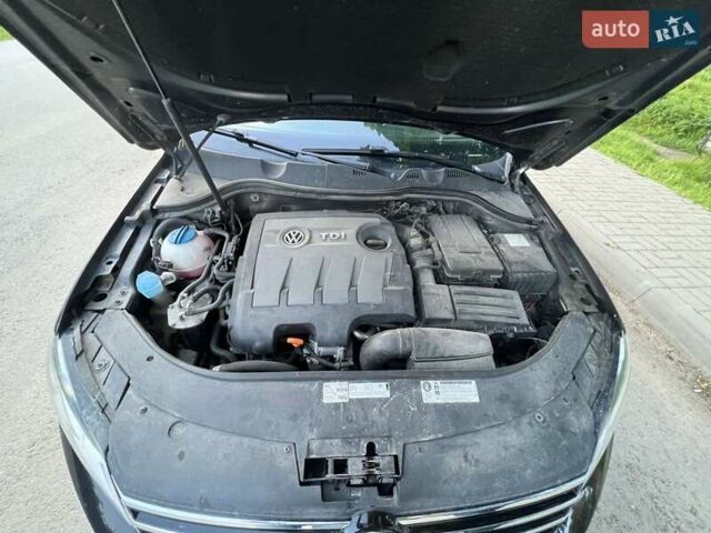 Черный Фольксваген Пассат, объемом двигателя 1.6 л и пробегом 234 тыс. км за 10500 $, фото 1 на Automoto.ua
