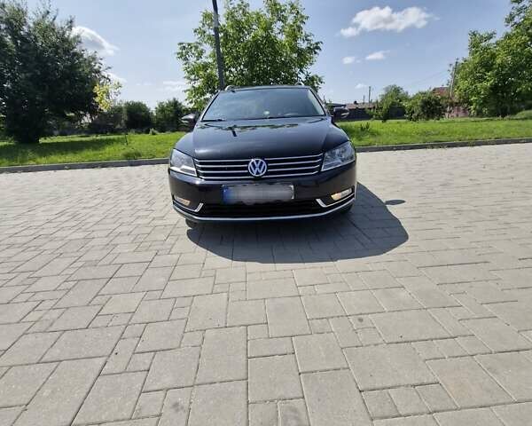 Черный Фольксваген Пассат, объемом двигателя 1.6 л и пробегом 295 тыс. км за 10299 $, фото 1 на Automoto.ua