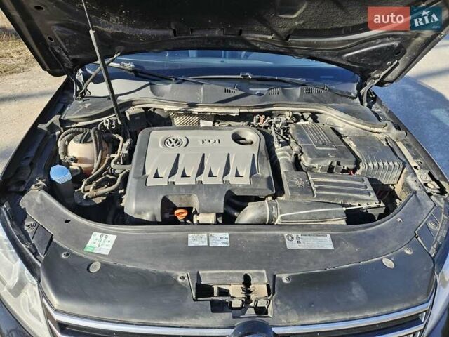 Черный Фольксваген Пассат, объемом двигателя 2 л и пробегом 289 тыс. км за 13700 $, фото 106 на Automoto.ua