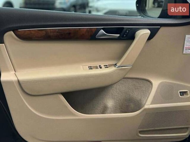 Чорний Фольксваген Пассат, об'ємом двигуна 1.97 л та пробігом 345 тис. км за 11200 $, фото 7 на Automoto.ua