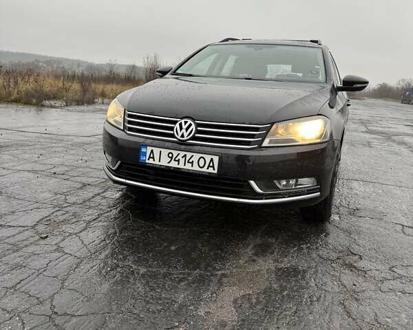 Черный Фольксваген Пассат, объемом двигателя 1.97 л и пробегом 305 тыс. км за 9500 $, фото 3 на Automoto.ua
