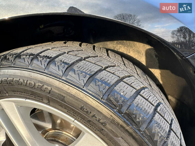 Чорний Фольксваген Пассат, об'ємом двигуна 2 л та пробігом 254 тис. км за 10600 $, фото 25 на Automoto.ua