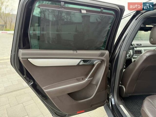 Черный Фольксваген Пассат, объемом двигателя 2 л и пробегом 265 тыс. км за 13500 $, фото 63 на Automoto.ua