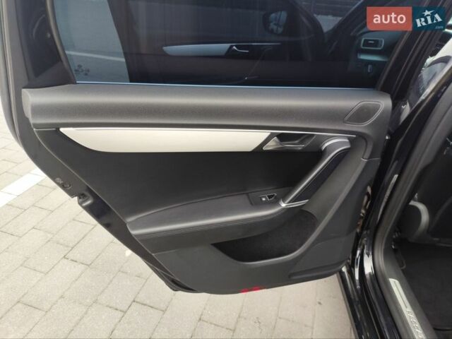 Черный Фольксваген Пассат, объемом двигателя 1.97 л и пробегом 281 тыс. км за 11499 $, фото 43 на Automoto.ua