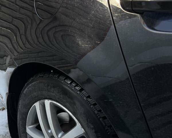 Черный Фольксваген Пассат, объемом двигателя 1.97 л и пробегом 252 тыс. км за 10300 $, фото 74 на Automoto.ua