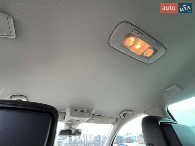 Чорний Фольксваген Пассат, об'ємом двигуна 1.97 л та пробігом 294 тис. км за 13000 $, фото 28 на Automoto.ua