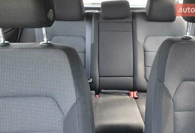 Черный Фольксваген Пассат, объемом двигателя 1.8 л и пробегом 271 тыс. км за 8000 $, фото 8 на Automoto.ua