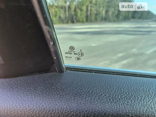 Черный Фольксваген Пассат, объемом двигателя 2 л и пробегом 289 тыс. км за 13700 $, фото 58 на Automoto.ua