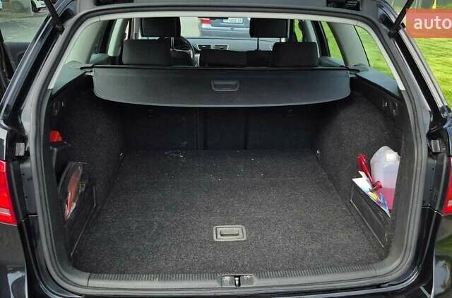 Черный Фольксваген Пассат, объемом двигателя 1.8 л и пробегом 271 тыс. км за 8000 $, фото 6 на Automoto.ua