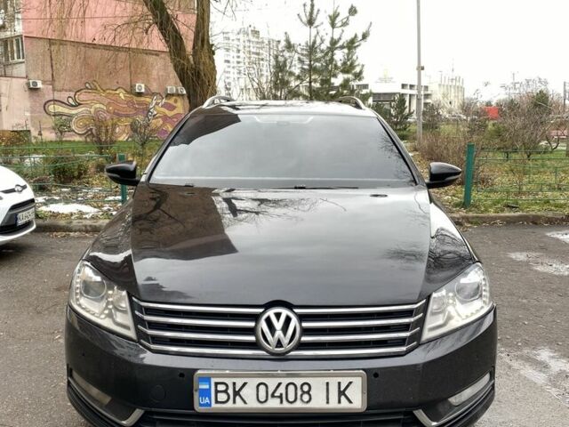 Черный Фольксваген Пассат, объемом двигателя 1.4 л и пробегом 325 тыс. км за 6800 $, фото 5 на Automoto.ua