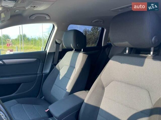 Черный Фольксваген Пассат, объемом двигателя 0 л и пробегом 197 тыс. км за 10700 $, фото 16 на Automoto.ua