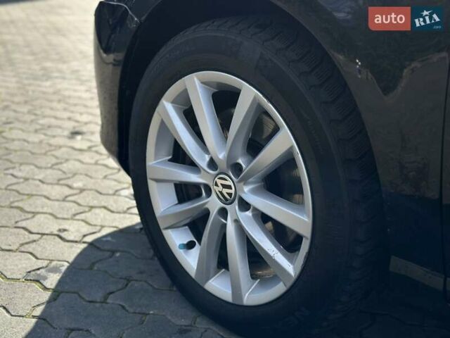 Черный Фольксваген Пассат, объемом двигателя 1.8 л и пробегом 280 тыс. км за 9300 $, фото 26 на Automoto.ua