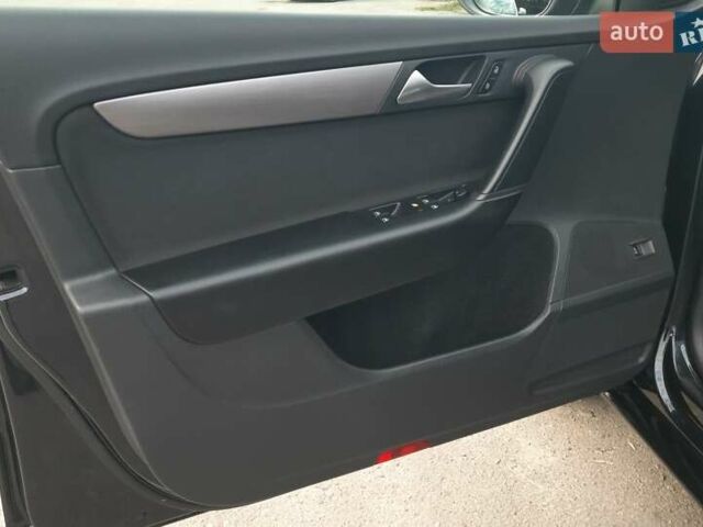 Черный Фольксваген Пассат, объемом двигателя 1.8 л и пробегом 165 тыс. км за 10799 $, фото 25 на Automoto.ua