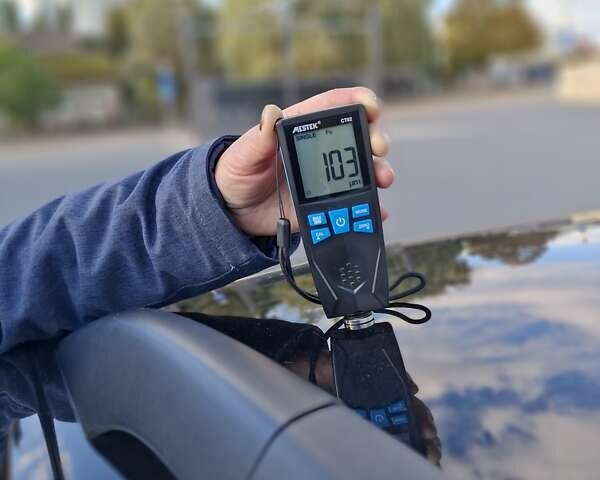 Черный Фольксваген Пассат, объемом двигателя 1.97 л и пробегом 217 тыс. км за 10500 $, фото 9 на Automoto.ua