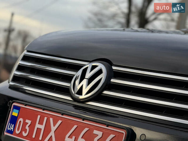 Черный Фольксваген Пассат, объемом двигателя 1.6 л и пробегом 213 тыс. км за 11900 $, фото 13 на Automoto.ua