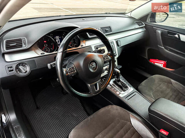 Черный Фольксваген Пассат, объемом двигателя 1.97 л и пробегом 276 тыс. км за 12000 $, фото 18 на Automoto.ua