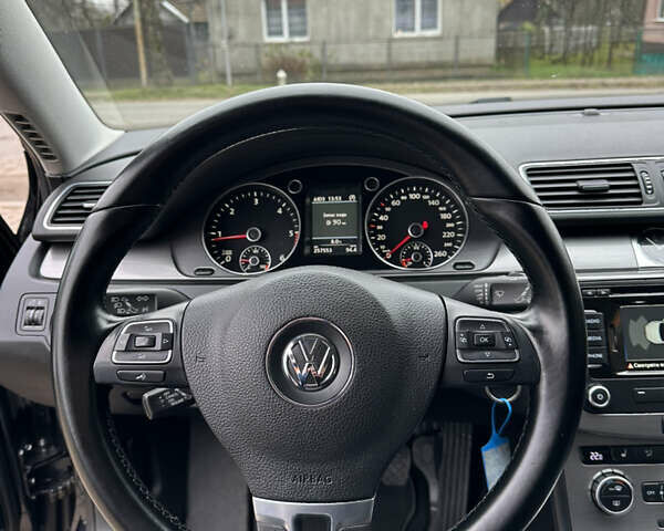 Чорний Фольксваген Пассат, об'ємом двигуна 1.97 л та пробігом 257 тис. км за 11500 $, фото 14 на Automoto.ua