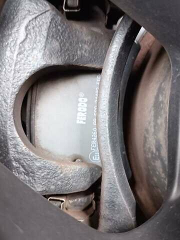 Черный Фольксваген Пассат, объемом двигателя 1.6 л и пробегом 270 тыс. км за 11000 $, фото 18 на Automoto.ua