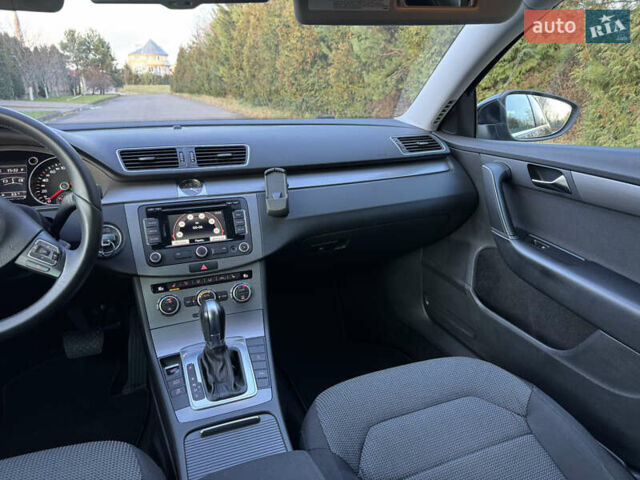 Чорний Фольксваген Пассат, об'ємом двигуна 2 л та пробігом 244 тис. км за 12750 $, фото 42 на Automoto.ua