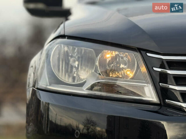 Черный Фольксваген Пассат, объемом двигателя 1.6 л и пробегом 213 тыс. км за 11900 $, фото 14 на Automoto.ua