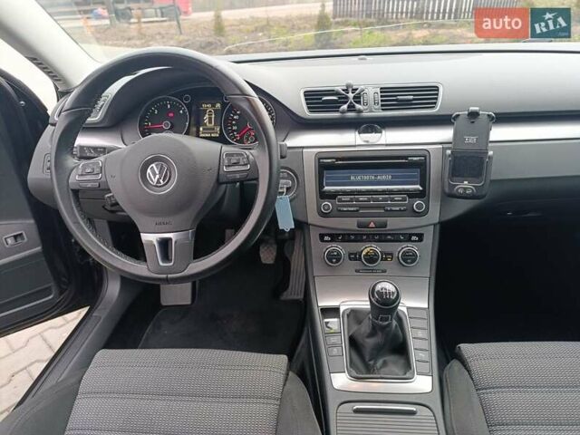Черный Фольксваген Пассат, объемом двигателя 1.97 л и пробегом 270 тыс. км за 10700 $, фото 7 на Automoto.ua