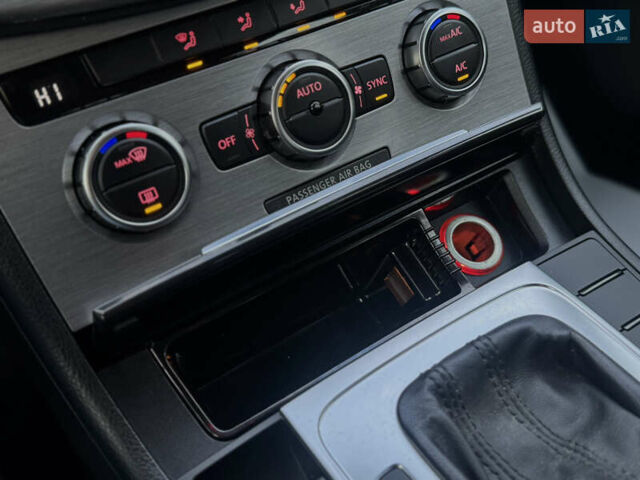 Черный Фольксваген Пассат, объемом двигателя 1.6 л и пробегом 213 тыс. км за 11900 $, фото 52 на Automoto.ua