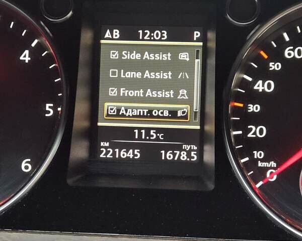 Черный Фольксваген Пассат, объемом двигателя 2 л и пробегом 221 тыс. км за 15850 $, фото 23 на Automoto.ua